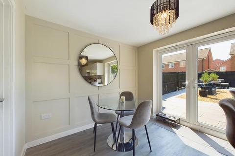 47 Atkyns Drive, Tuffley, Gloucester, GL4 0XY