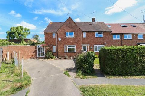 3 bedroom end of terrace house for sale, Bowley Road, Hailsham