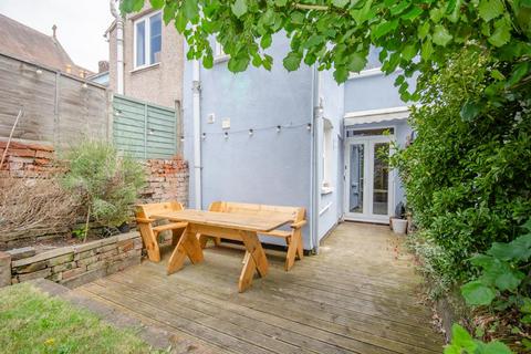 2 bedroom end of terrace house for sale, Brighton Park, Easton, Bristol