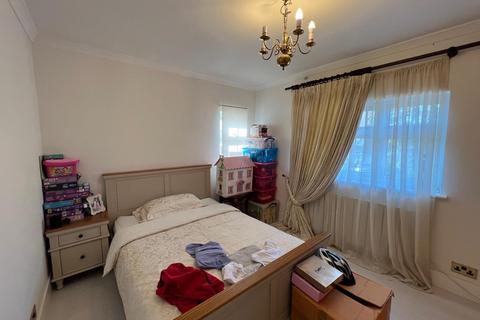 5 bedroom detached house for sale, Midcroft, Ruislip, Greater London