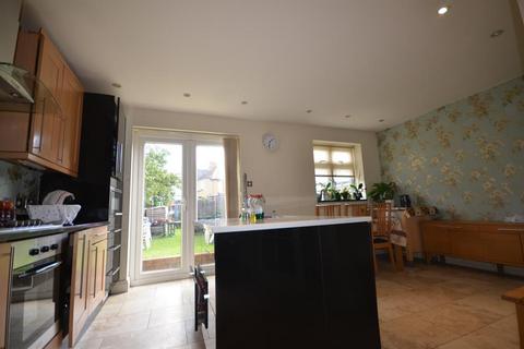 3 bedroom semi-detached house to rent, The Dene, Wembley, HA9 7QT