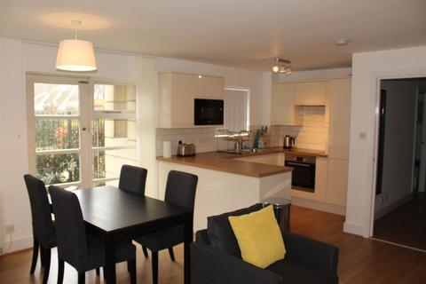 2 bedroom apartment to rent, Ashton House, Slate Wharf, Manchester, M15 4SX