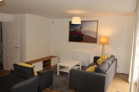 2 bedroom apartment to rent, Ashton House, Slate Wharf, Manchester, M15 4SX