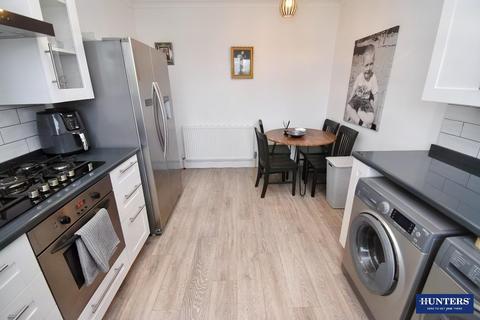 2 bedroom flat for sale, Bradgate Drive, Wigston