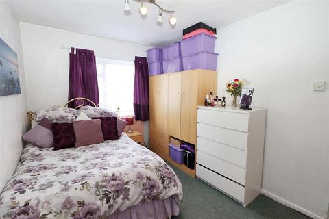 49 Torworth Road, Borehamwood, WD6 4EU