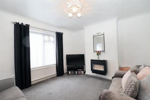 49 Torworth Road, Borehamwood, WD6 4EU