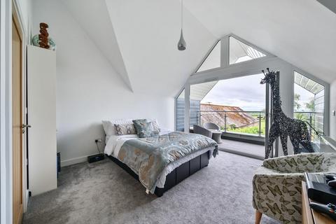 4 bedroom detached house for sale, High Bullen, Torrington
