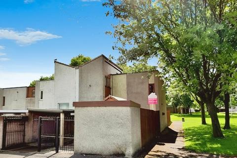 3 bedroom end of terrace house for sale, Colliston Avenue, Glenrothes