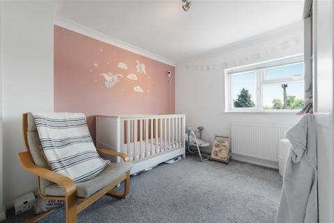 28 Bracken Bank, Ascot, SL5 8HP