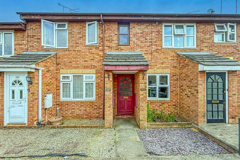 107 Barnwell Drive, Hockley, SS5 4UZ