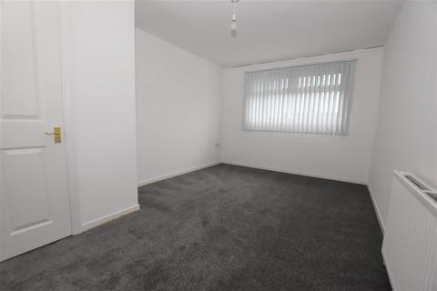 3 bedroom terraced house to rent, Apollo Walk, Hull
