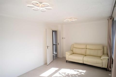 2 bedroom house for sale, Doulton Close, Birmingham, B32