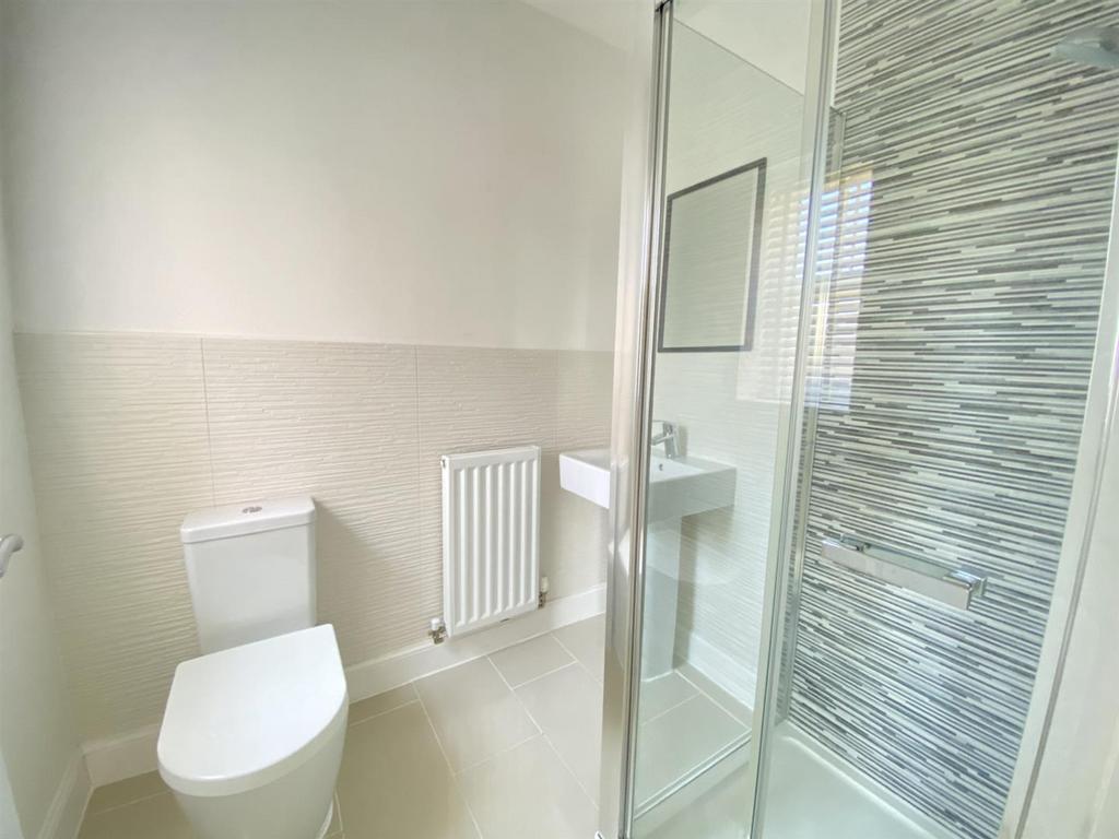 En suite shower room