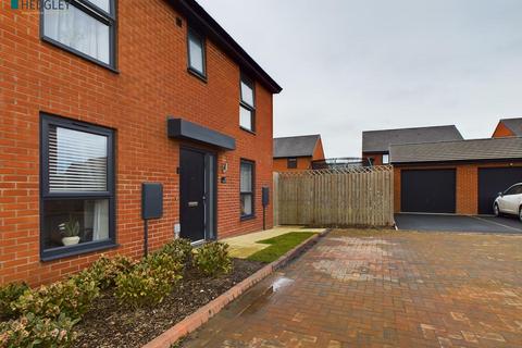 3 bedroom house for sale, Foxglove Close, Redcar