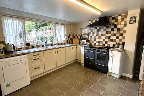 5 bedroom detached house for sale, Nelson Street, Heanor DE75