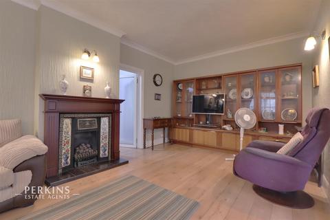 115 Ravenor Park Road, Greenford, UB6 9QZ