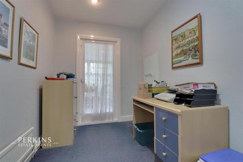 115 Ravenor Park Road, Greenford, UB6 9QZ