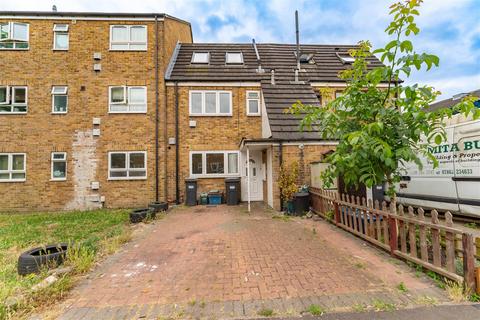 38 Maitland Close, Hounslow, TW4 7DR
