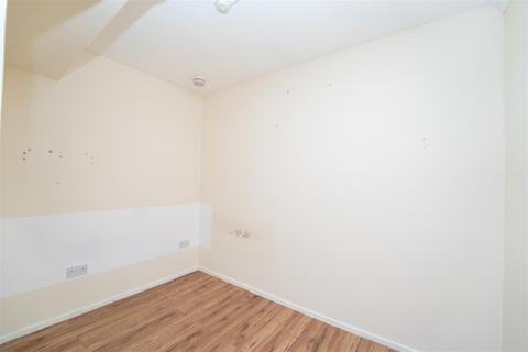 38 Maitland Close, Hounslow, TW4 7DR