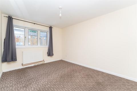 38 Maitland Close, Hounslow, TW4 7DR