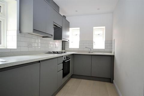 2 bedroom apartment to rent, Winchcombe Street, Cheltenham, Gloucestershire