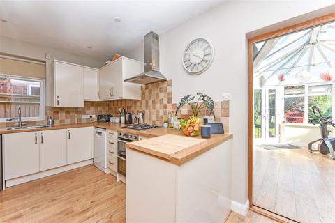 4 bedroom semi-detached house for sale, Cranford Road, Petersfield, Hampshire