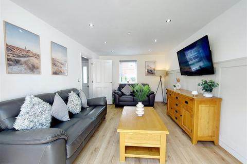 3 bedroom detached house for sale, Ffordd Moriah, Loughor, Swansea