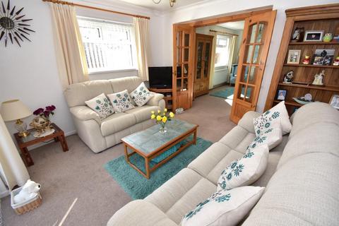 3 bedroom end of terrace house for sale, Ambleside, West Cross, Swansea