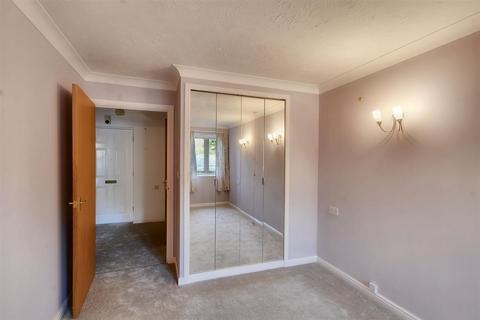 1 bedroom flat for sale, Ribblesdale Road, Nottingham