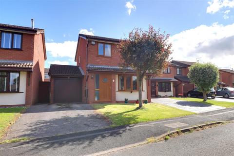 3 bedroom detached house for sale, Charlcote Crescent, Crewe