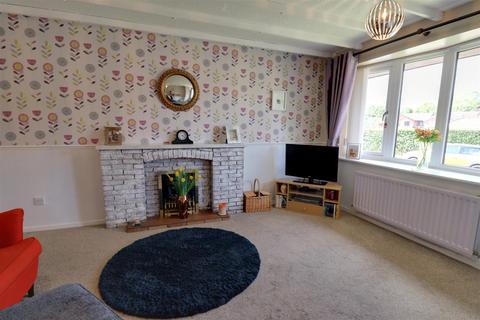 3 bedroom detached house for sale, Charlcote Crescent, Crewe