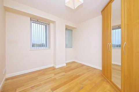 2 bedroom flat to rent, Tower Point, 52 Sydney Road, Enfield