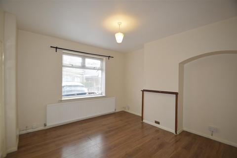 2 bedroom terraced house to rent, Blackborne Road, Dagenham