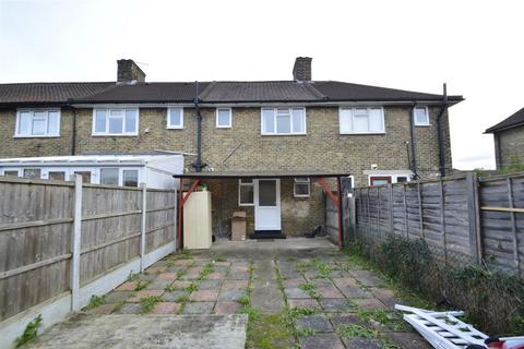 2 bedroom terraced house to rent, Blackborne Road, Dagenham