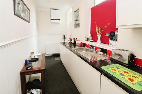 3 bedroom terraced house for sale, Park Terrace, Bradford BD12