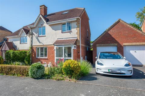 4 bedroom detached house for sale, Laurie Gray Avenue, Blue Bell Hill