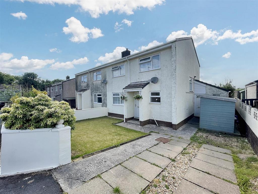 IsYLlan, Llanddarog, Carmarthen 3 bed semidetached house for sale