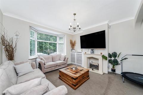 4 bedroom terraced house for sale, Drysdale Avenue, London E4