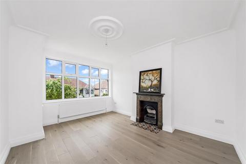 15 Lansdowne Road, London, E4 7SH