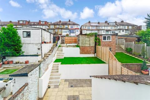 15 Lansdowne Road, London, E4 7SH