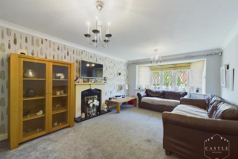 6 bedroom detached house for sale, Troon Way, Burbage, Hinckley