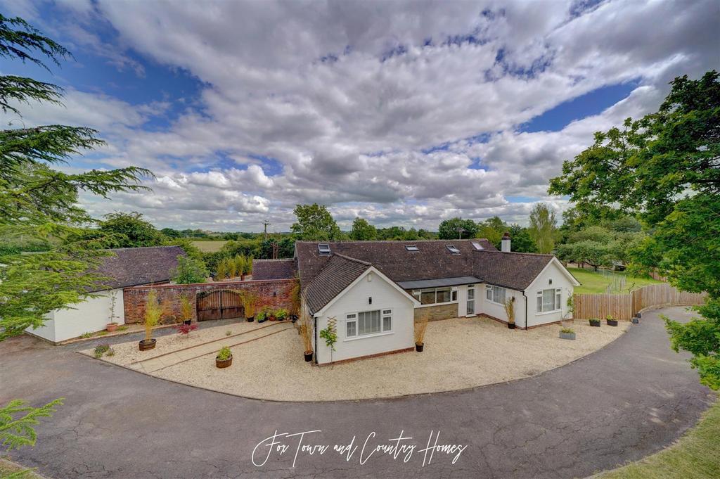 Cockshot Lane, Dormston WR7 5 bed detached house for sale £1,000,000