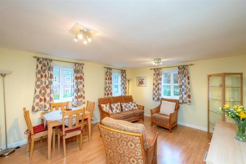 2 bedroom flat for sale, St. Francis Close, Sandygate, Sheffield