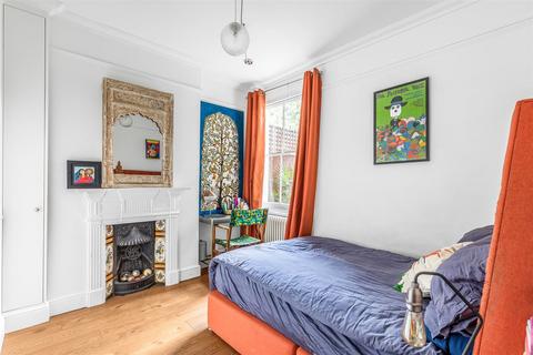 1 bedroom maisonette to rent, Avondale Road, Mortlake, SW14