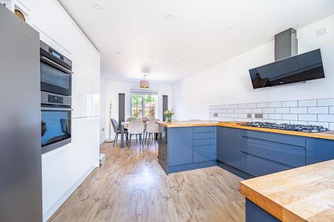 87 Baynard Avenue, Little Dunmow, Dunmow, CM6 3FD