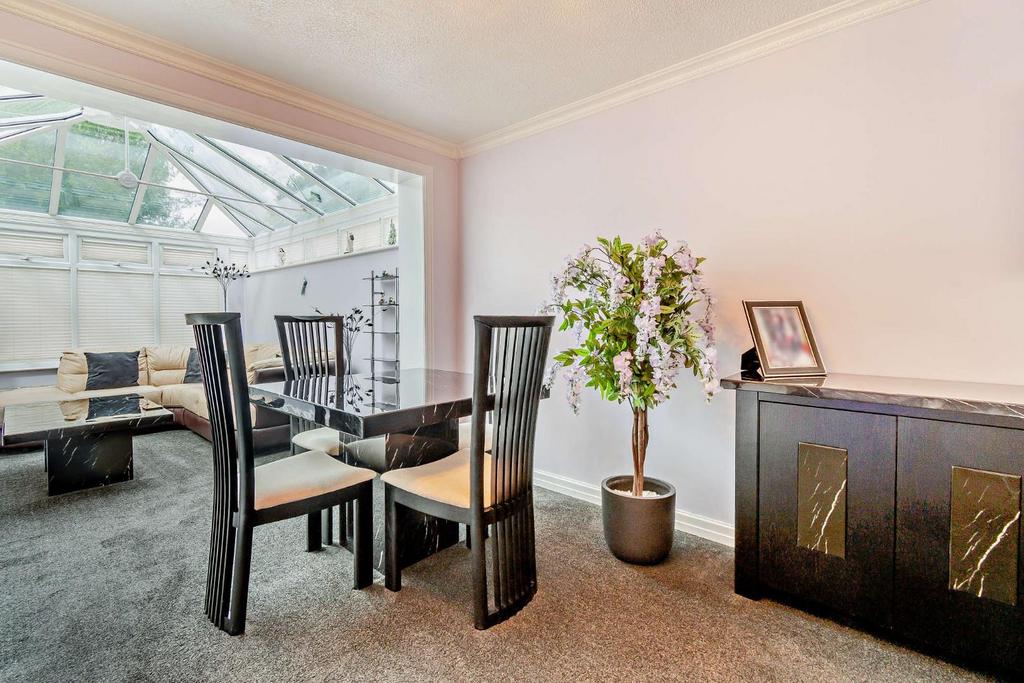 8608956-interior16-800.jpg