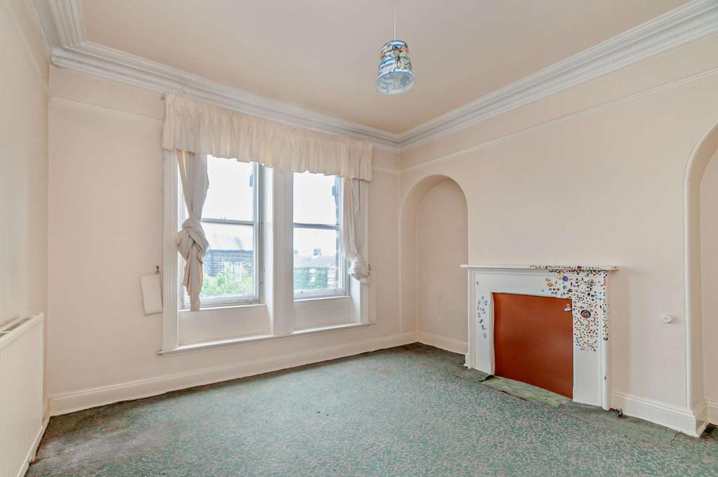 8608690-interior14-800.jpg