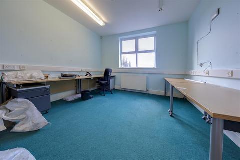 Office to rent, Bury Road, Haslingden, Rossendale, Lancashire