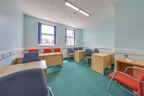 Office to rent, Bury Road, Haslingden, Rossendale, Lancashire