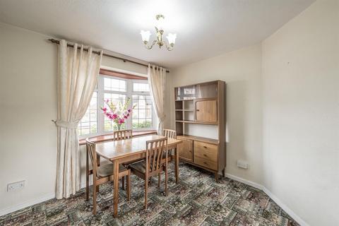 26 Brambleside, Wordsley, Stourbridge, DY8 5XL